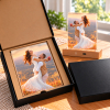Personalisierte Acryl-Lampe mit LED-Holzsockel – inlumino